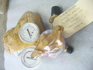 UNIWELD COMPRESSED GAS REGULATOR VALVE, ACETYLENE,FLUID PRESSURE  - Picture 1 of 1
