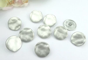 3x Metall Ösenknöpfe rund gewellt 18mm silber Knopf Damen Metallknöpfe Jacke Öse - Picture 1 of 7