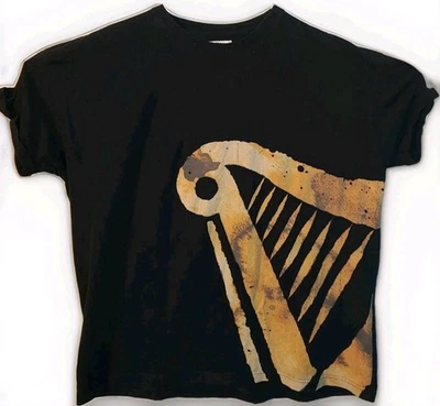 Camiseta preta clássica estilo Guinness masculina abstrata design de harpa dourada irlandesa XXL - Imagem 1 de 4