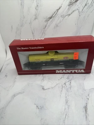 Mantua 732-516 Heavy 35’ Tank Car In Box DuPont - Image 1 of 4