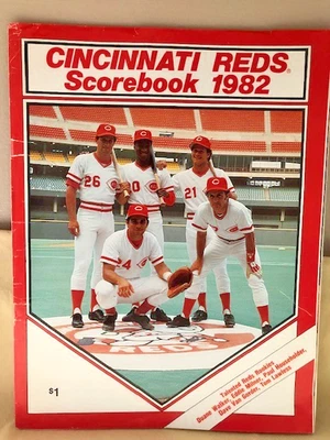 Vintage 1982 & 1983 Cincinnati Reds vs Houston Astros, Unscored Scorebooks/VG-G - Image 1 of 4