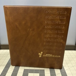 Walt Disney Executive Club raccoglitore 3 anelli marrone larghezza 1,5” vintage 1982 Topolino - Foto 1 di 20