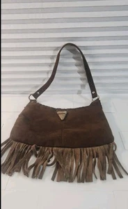 Bolso de hombro de gamuza marrón coñac con flecos - Imagen 1 de 10