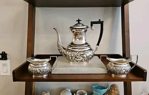 VINTAGE ANTIK REPOUSSE CHELTENHAM SHEFFIELD HOCHRELIEF SILBERPLATTE KAFFEESET - Bild 1 von 15