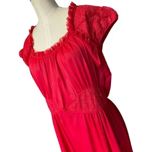 Lencería larga opaca de encaje rojo de colección años 50 años 60 talla 38 - Imagen 1 de 6