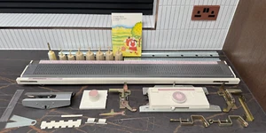 Brother Knitting Machine chunky Ribber KR 260 reconditioned with 1 year warranty - Picture 1 of 6