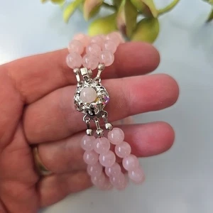 Vintage rosa Quarz Perlen 3 Stränge Armband 7" Handgelenk - Bild 1 von 3