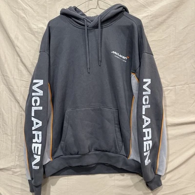 Sudadera con capucha McLaren Formula 1 Team para hombre gris medio deletrear Hollister Racing Foto 1 de 4
