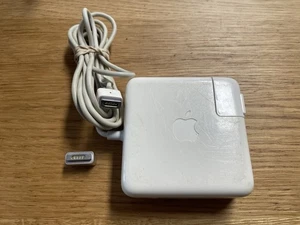 Genuine Apple MagSafe 60W T-Tip Power Adapter W/ MagSafe 2 Adapter A1330 - Picture 1 of 5