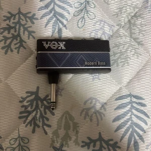 VOX Mini Guitar Amplifier Tested - Picture 1 of 2