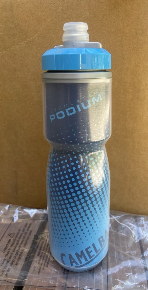 CamelBak Water Bottle Blue Podium chill 24 Oz Insulated W/ Drink/No Drink Valve
