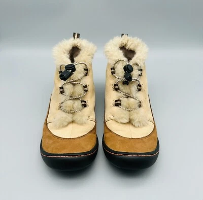 Privo Clarks Leather Suede Slip On Shoes Size 6 Ankle Sneakers Two Tone Faux Fur - Image 1 of 4