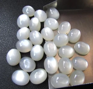 [WHOLESALE] NATURAL WHITE MOONSTONE CABOCHON OVAL SHAPE LOOSE GEMSTONE - Picture 1 of 2