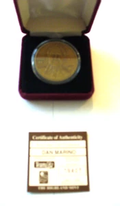 NFL - Dan Marino Highland Mint Bronze Coin "Limited Ed." - VINT. - EX/NRMT - Picture 1 of 3