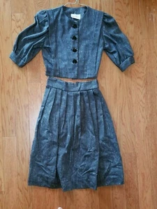 VINTAGE 80'S/90'S SCARLETT JUNIORS TWEED SALT AND  PEPPER SKIRT SUIT SIZE 3/4 - Picture 1 of 7