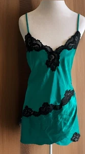 Abito vintage Victoria’s Secret lingerie verde babydoll etichetta oro nero pizzo raso L - Foto 1 di 11