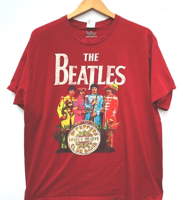 The Beatles Men’s T-Shirt Red X-Large Sgt. Pepper's Lonely Hearts Club Band - Image 1 of 4