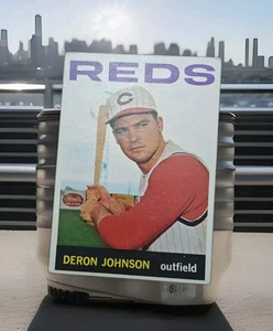 1964 Topps Baseball Cards Cincinnati Reds Deron Johnson Vtg #449 No Creases - Picture 1 of 2