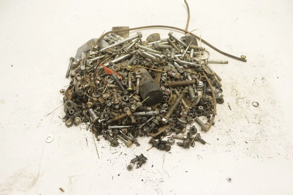 Honda Pioneer 700-4 19 pernos varios herrajes UTV 50876 Foto 1 de 1