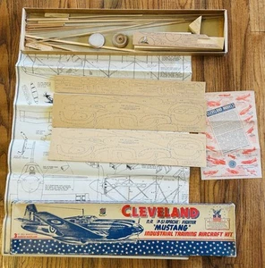 CLEVELAND (P.5/ APACHE) FIGHTER MUSTANG 1949 T-91  Model Kit 36” - Incomplete - Picture 1 of 11