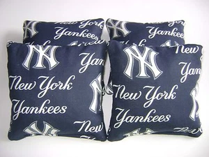 NEW YORK YANKEES CORNHOLE BEAN BAGS SET OF 4 TOP QUALITY REGULATION TOSS GAME  - Picture 1 of 1