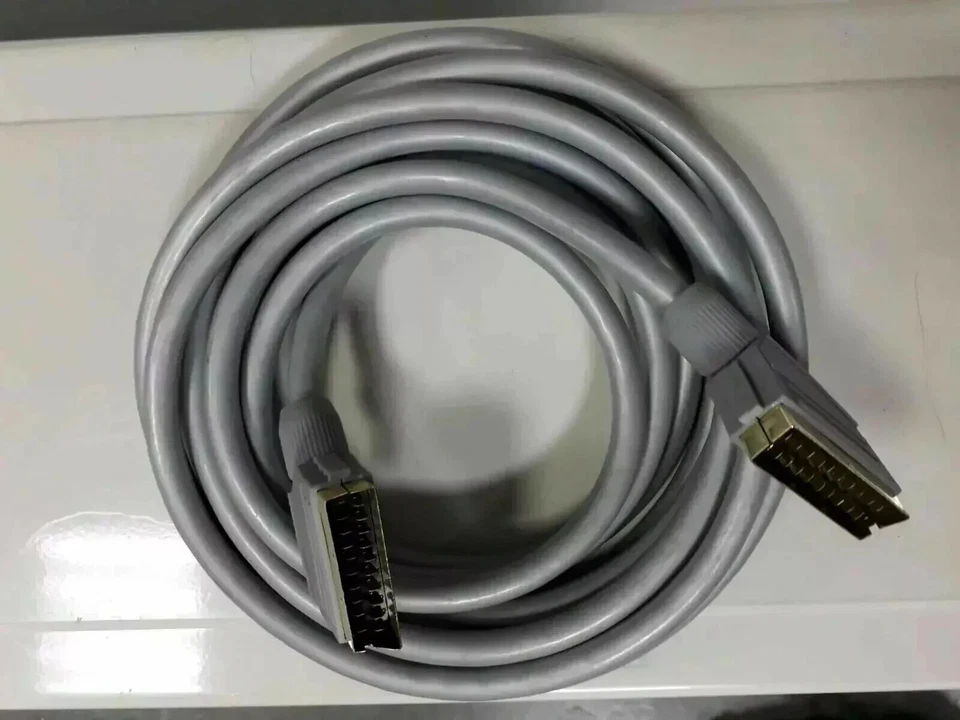 CAVO SCART PROFESSIONALE 3MT CONTATTI ORO GOLD VINTAGE - Immagine 1 di 1