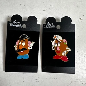 Disney Mr. & Mrs. Potato Head Pin Set Toy Story 2002 6 Total Pins - Picture 1 of 4