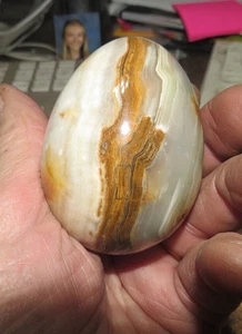 BEAUTIFUL HUGE 2.5x2 INCH  GREEN ONYX POLISHED EGG,  - Picture 1 of 2