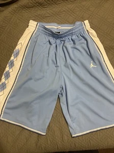 Jordan UNC Basketballshorts XL - Bild 1 von 6