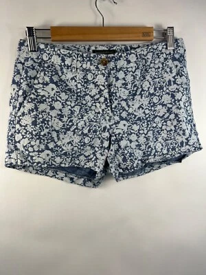 Shorts femininos cáqui britânico tamanho 4 azul floral bolsos frontais presilhas para cinto - Imagem 1 de 4