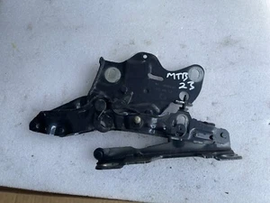 BMW X5 G05 RH Front Right Side Hood Hinge 7418202 - Picture 1 of 4