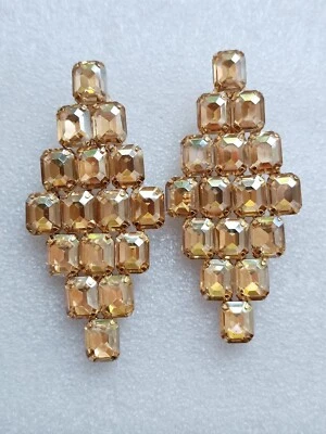 1 paar  Ohrringe Clip Kronleuchter Acryl/ Geometrisch/Braun Modeschmuck  - Bild 1 von 4