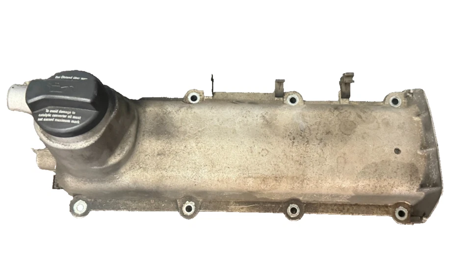 VW JETTA 11-15 JETTA 1999-2005 01-05 ESCARABAJO 2,0 litros cubierta de válvula pieza original OEM Foto 1 de 4