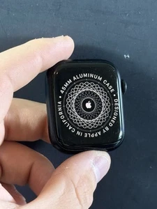 Apple Watch Serie 8 45mm LEGGI - Foto 1 di 3