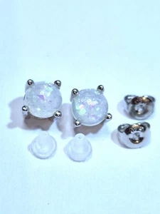 925 Silver white round  Opal Fire Stone Earrings - Picture 1 of 3