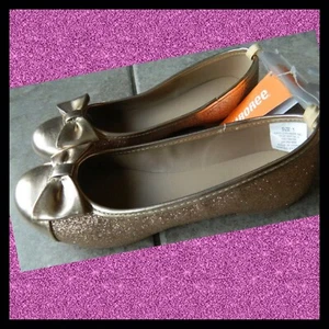 NWT Big Girls 1 Gymboree KITTY/VERY MERRY Gold Glitter Holiday SPARKLE BOW SHOES - Picture 1 of 2