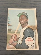 1967 Topps Poster Inserts Roberto Clemente #11 Pittsburgh Pirates 