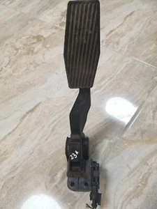 Opel Zafira  2000 Accelerator throttle pedal 0281002298  - Picture 1 of 3