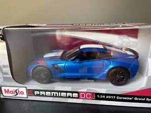 2017 Corvette Grand Sport MAISTO Diecast NIB box 1:24 Model Car blue premiere DC - Foto 1 di 2