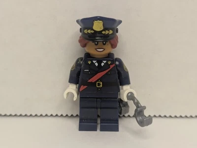 LEGO Minifig coltlbm06 - Barbara Gordon, The LEGO Batman Movie, Series 1 - Image 1 of 3