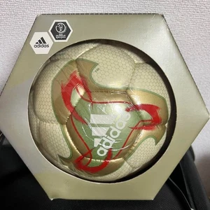 Copa Mundial de la FIFA 2002 Balón Oficial Adidas Fevernova Fútbol Fútbol NUEVO - Imagen 1 de 2