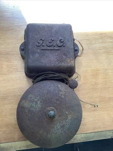 Vintage Cast Iron GEC Fire Alarm Bell. Needs Restoring - Picture 1 of 14