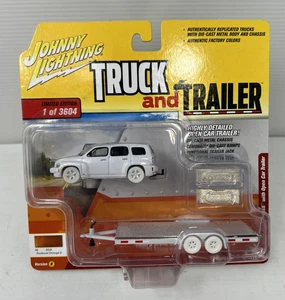Johnny White Lightning Truck & Trailer 2006 Chevy HHR mit offenem PKW Anhänger - Verfolgungsjagd - Bild 1 von 6