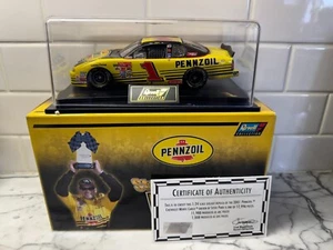 Steve Park #1 Pennzoil 2001 Rockingham Win 1:24 Diecast Revell Collection NIB - Picture 1 of 7