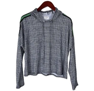 Hoodie Size 1X Black Houndstooth Plaid Green Shoulder Stripe Free Kisses - Picture 1 of 8