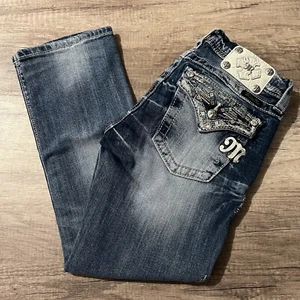 Miss Me Jeans Women’s Sz 28 Y2K Cropped Capri Denim Southwest Aztec Western - Picture 1 of 15