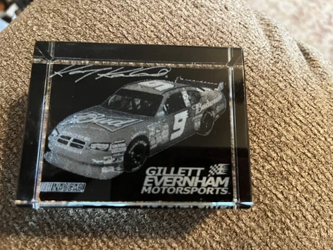 Kasey Kahne Glass Paper Weight Budweiser Cover