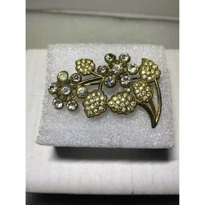 Conjunto de ramo floral vintage de diamantes de imitación en broche de metal tono dorado - Imagen 1 de 5