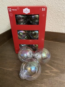 NUOVI 12 ADDOBBI NATALIZI INFRANGIBILI TRASPARENTI IRIDESCENTI FESTIVITÀ  - Foto 1 di 3