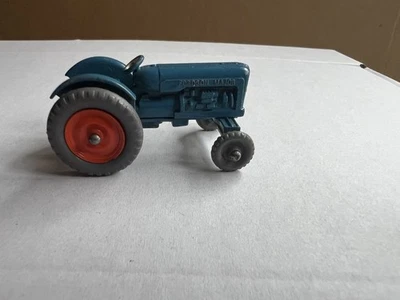 Matchbox Fordson Major Tractor No. 72a Lesney made in England  - Image 1 of 4